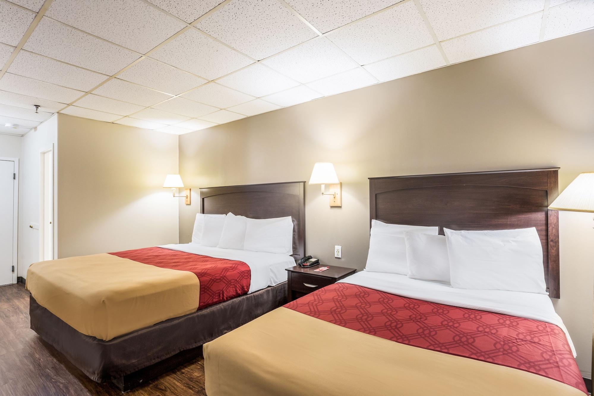 Econo Lodge Stewart International Airport New Windsor Bagian luar foto