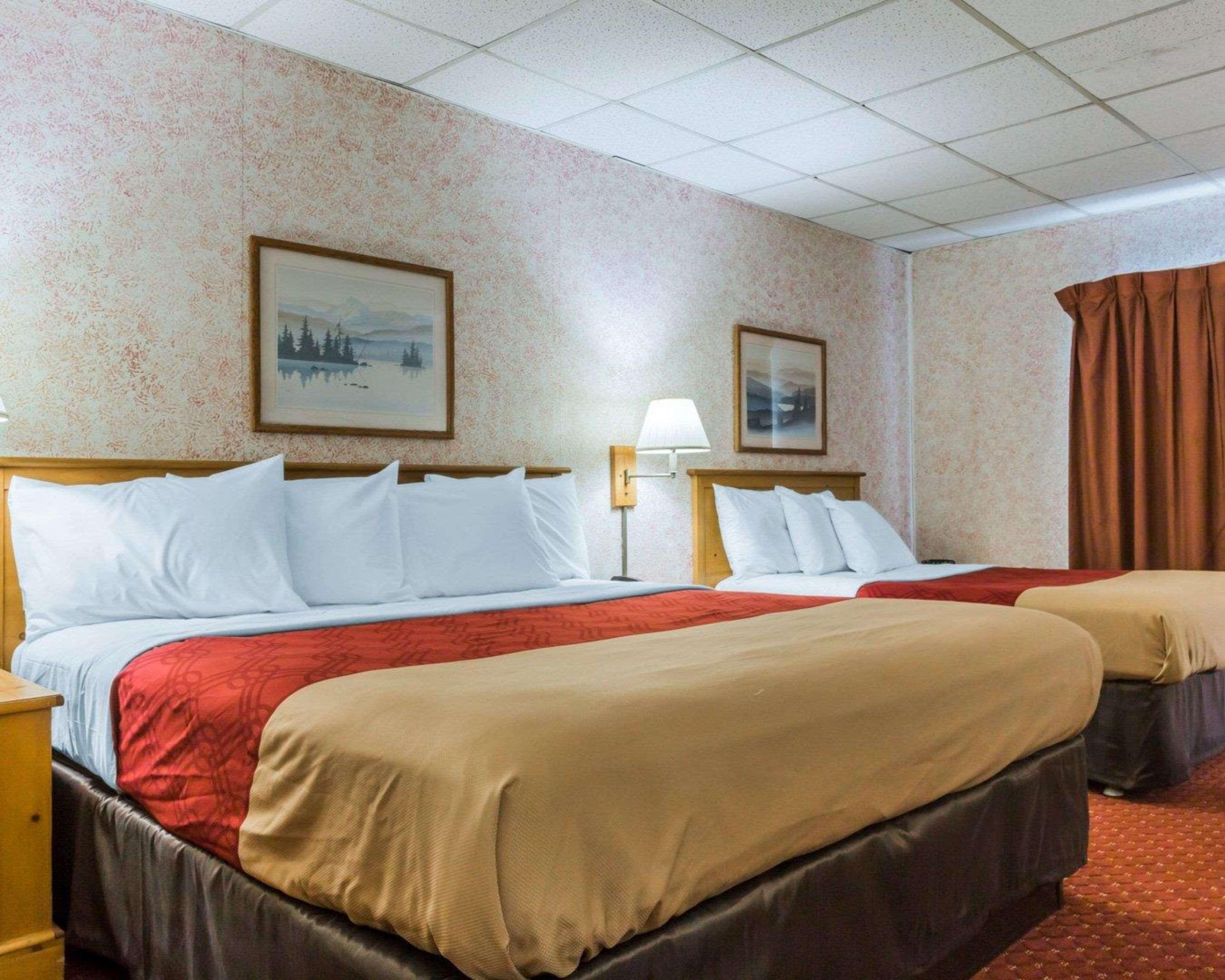 Econo Lodge Stewart International Airport New Windsor Bagian luar foto